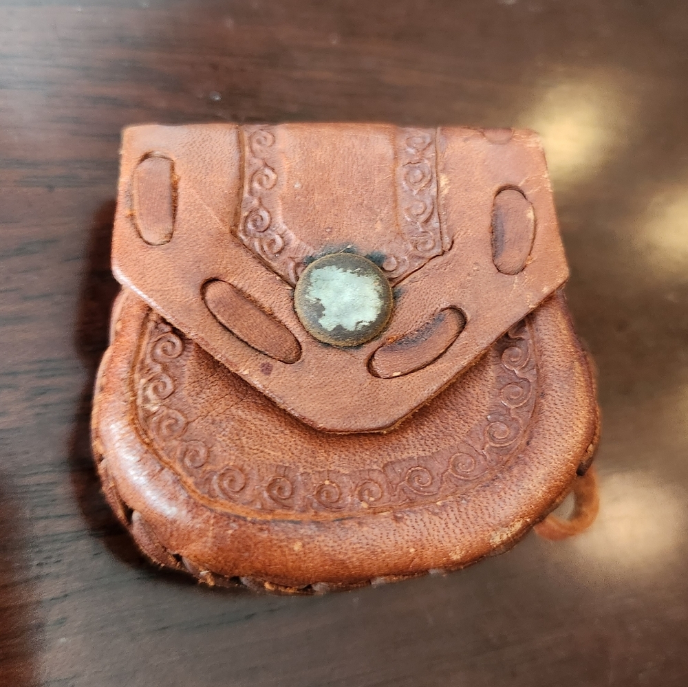 Vintage Miniature Leather  Bag with strap - Picture 10 of 13
